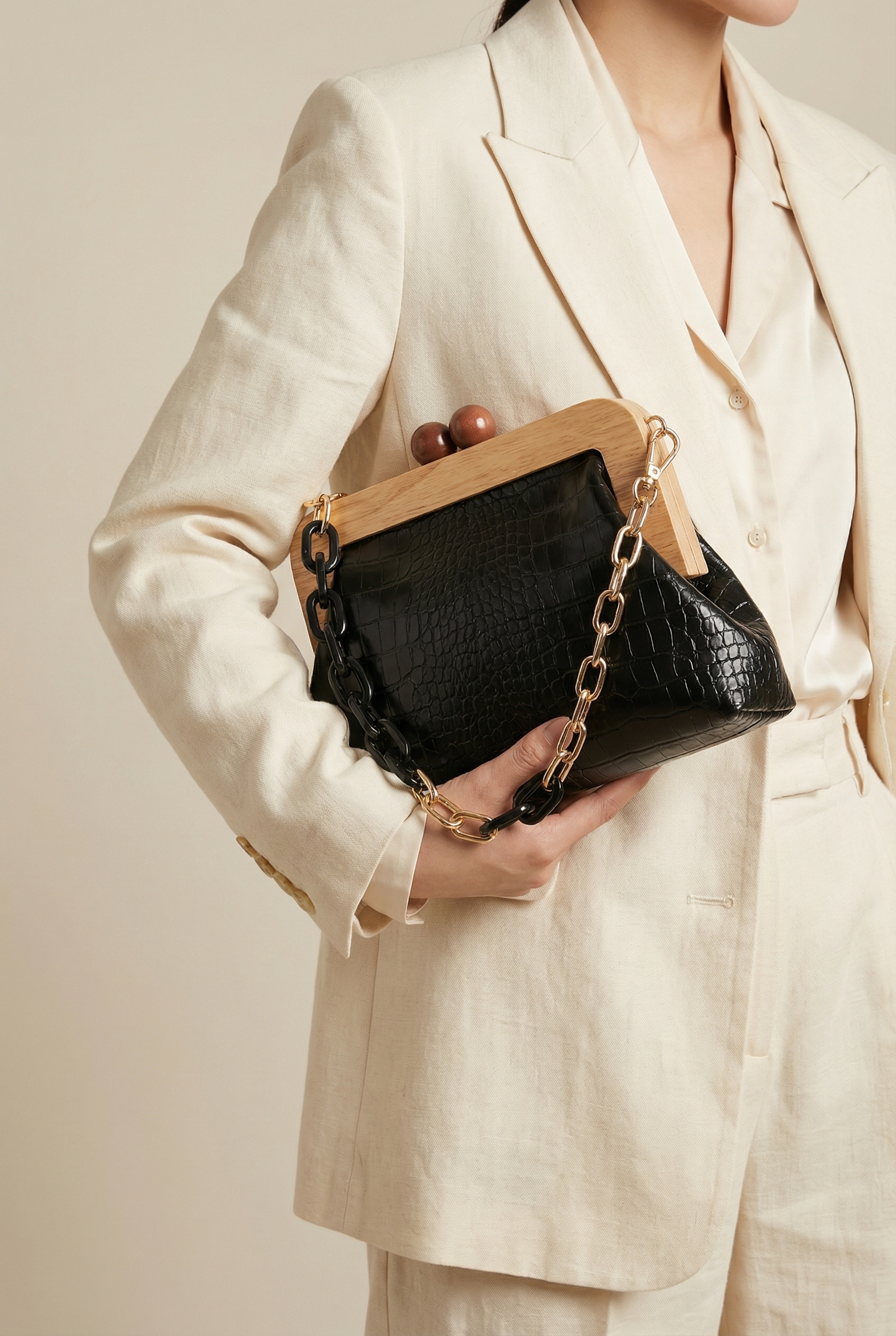 Florence Vintage Pearl Bag - Black