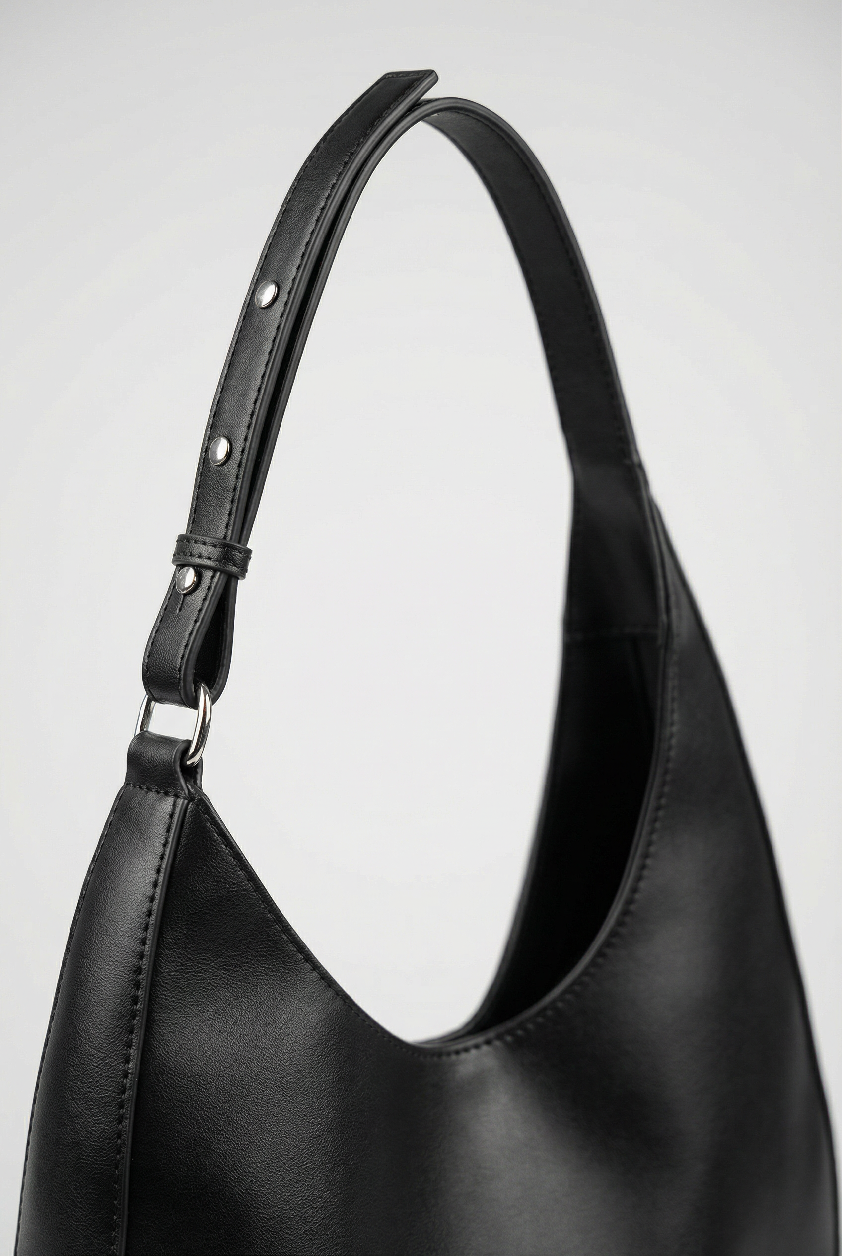 Luna Crescent Shoulder Bag - Black
