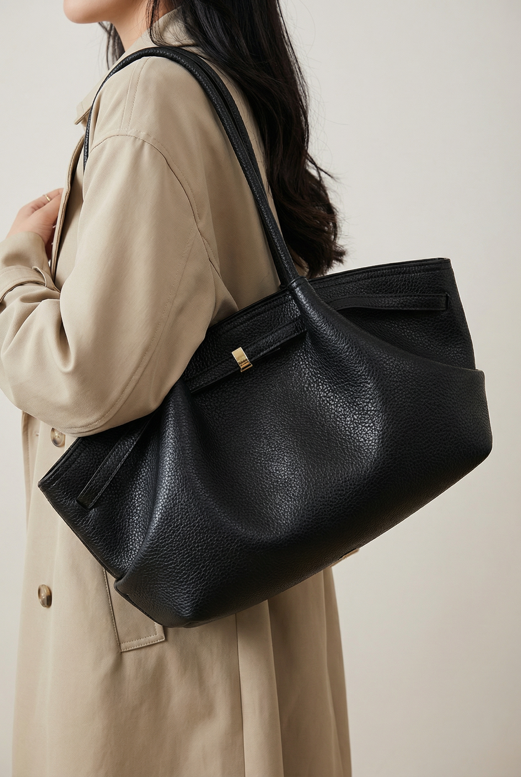 Victoria Vertical Commuter Bag - Black